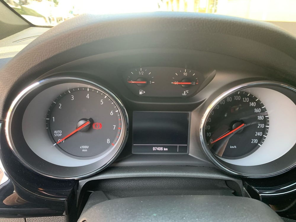 Opel Astra Station Wagon usata a Milano (19)