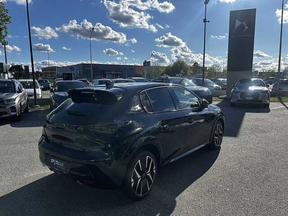 Peugeot 208 nuova a Milano (8)
