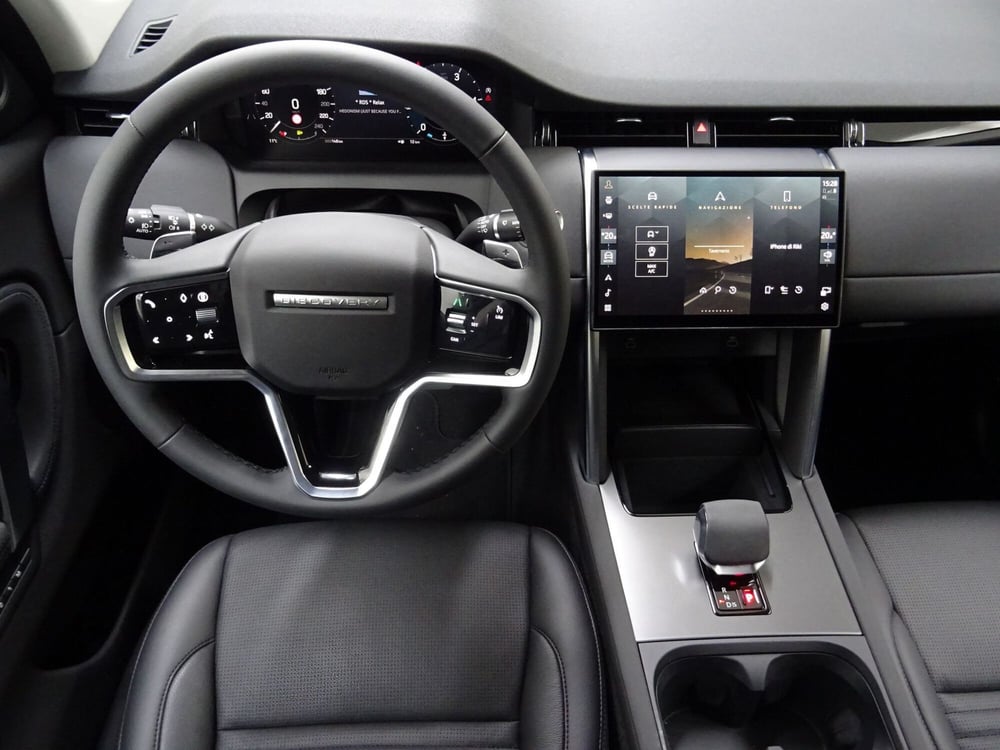 Land Rover Discovery Sport usata a Como (10)