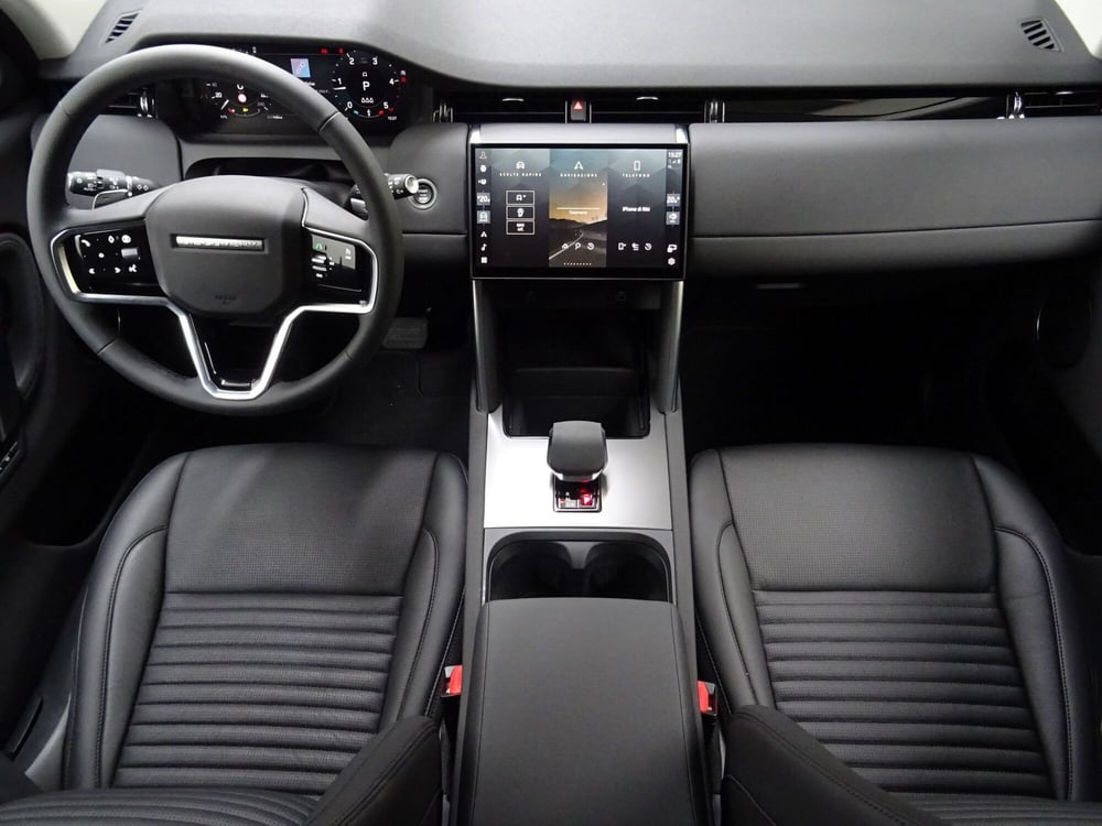 Land Rover Discovery Sport usata a Como (4)