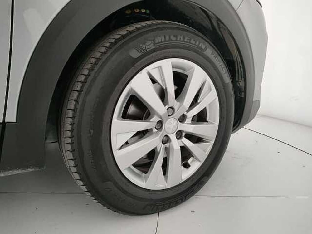 Peugeot 3008 usata a Caserta (15)