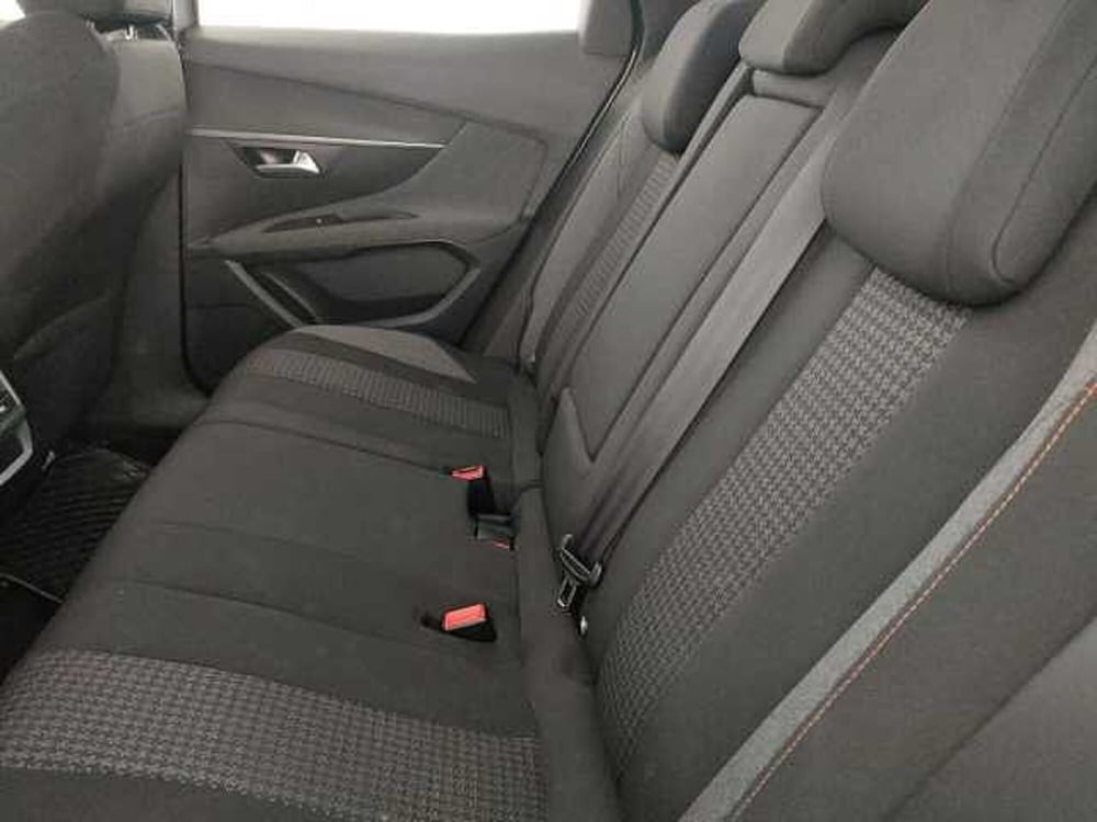Peugeot 3008 usata a Caserta (17)
