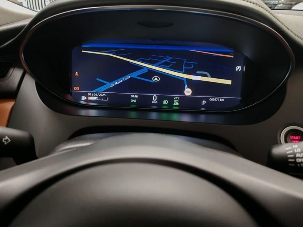 Jaguar E-Pace usata a Novara (17)