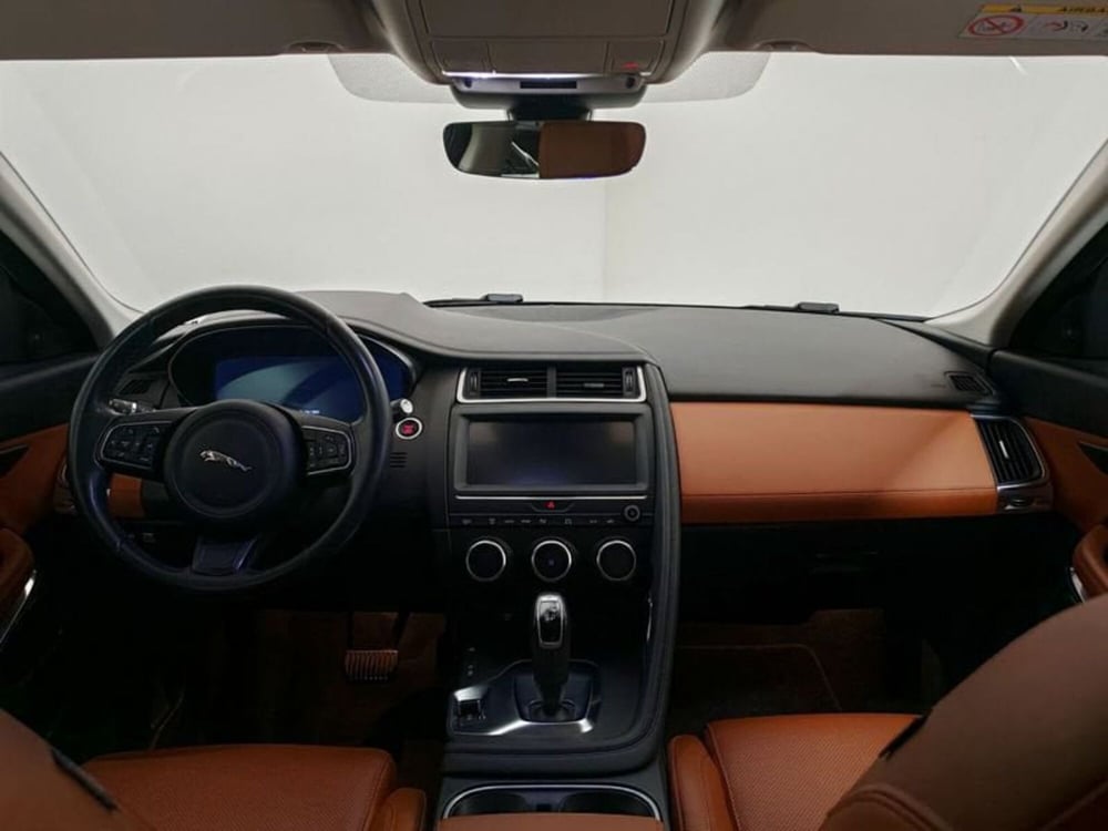 Jaguar E-Pace usata a Novara (4)