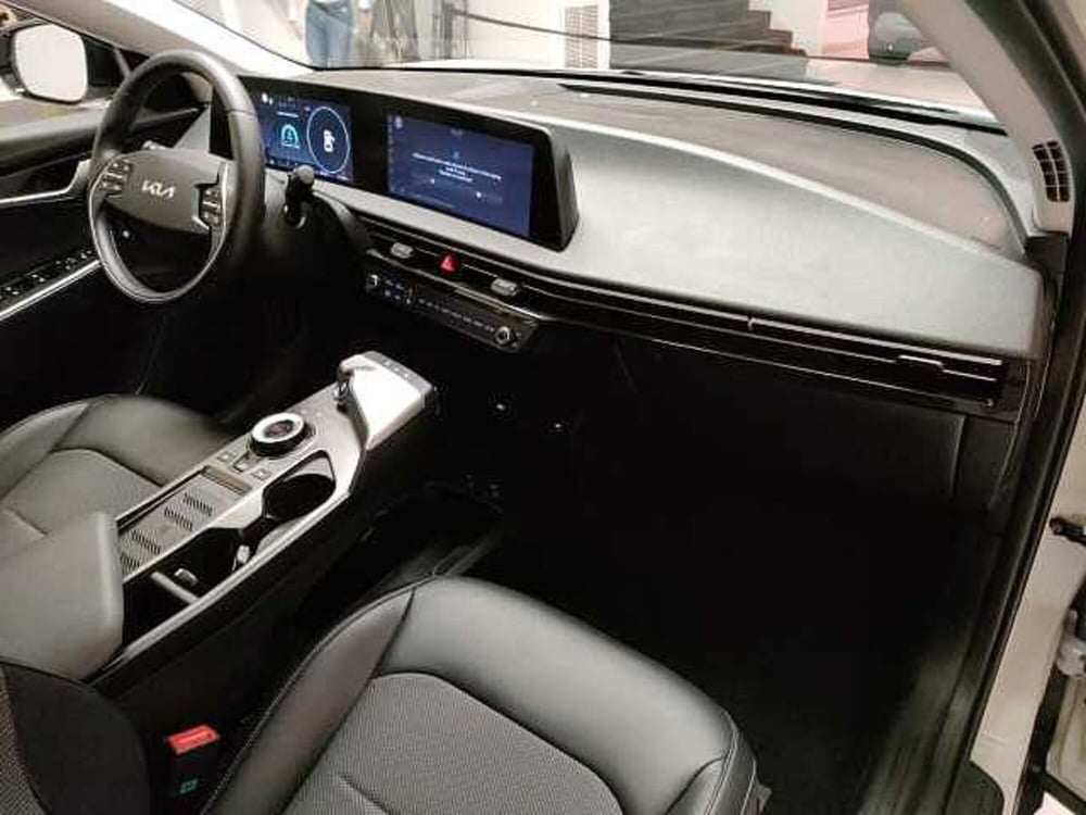 Kia EV6 usata a Teramo (12)