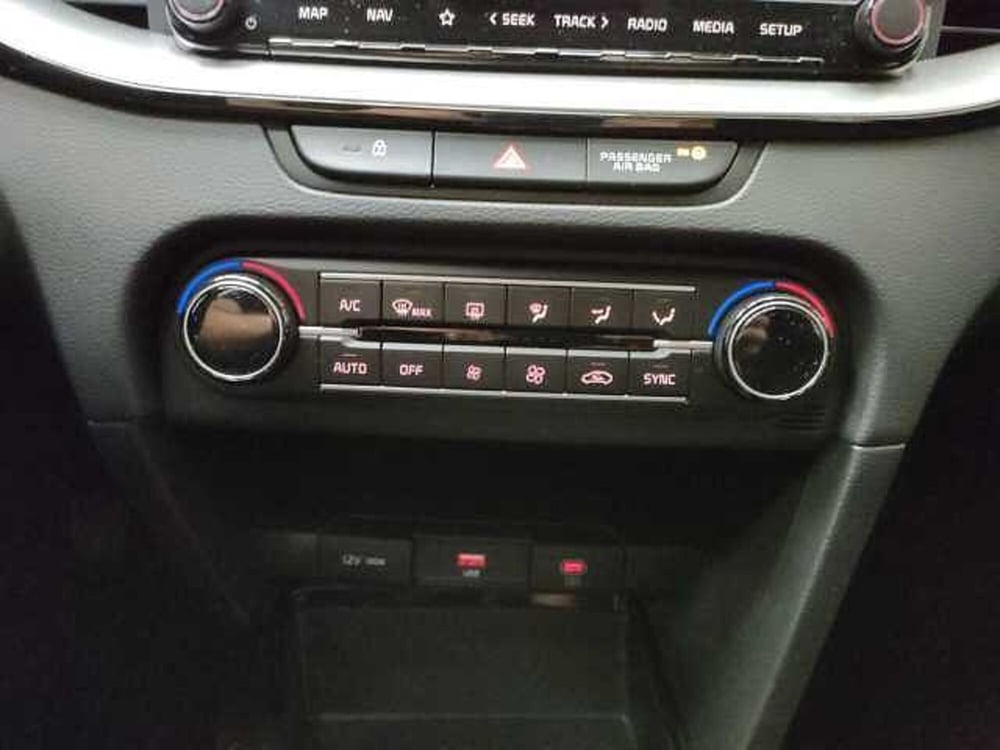 Kia XCeed usata a Teramo (20)