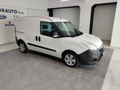 Opel Combo 1.3 CDTI PC-TN Van 750kg E6 del 2017 usata a Arezzo