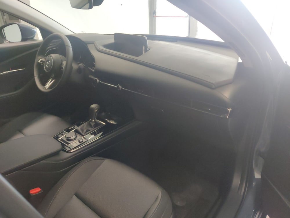 Mazda CX-30 nuova a Arezzo (10)
