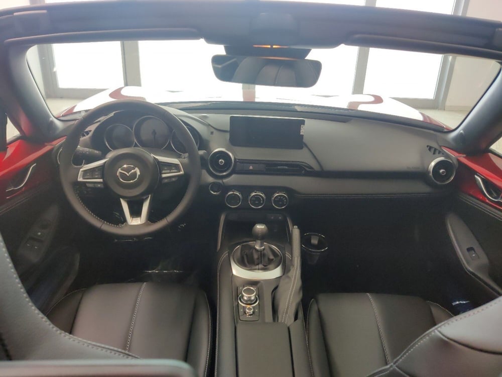 Mazda MX-5 nuova a Arezzo (11)
