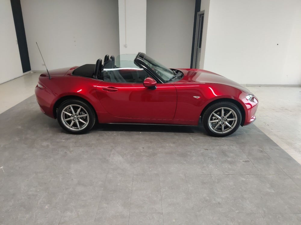 Mazda MX-5 nuova a Arezzo (8)