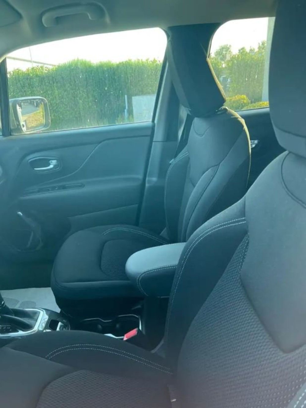 Jeep Renegade nuova a Latina (4)