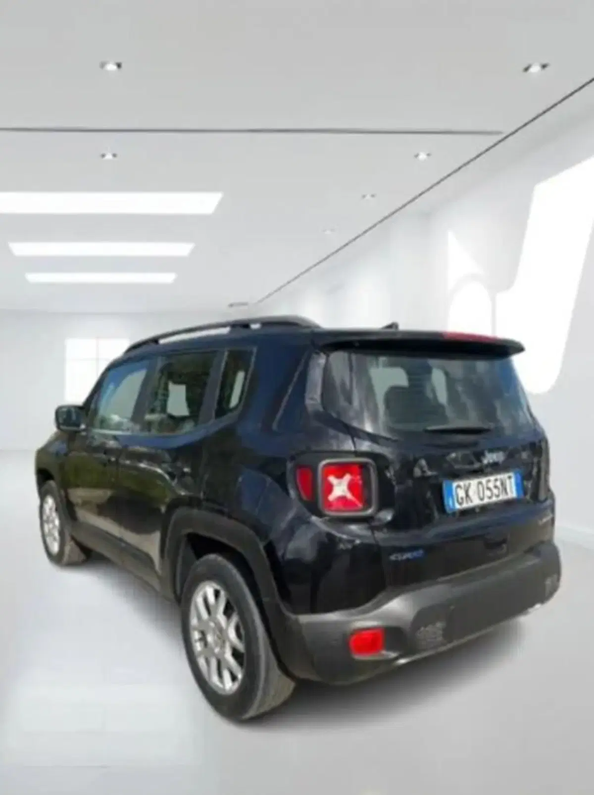 Jeep Renegade nuova a Latina (2)