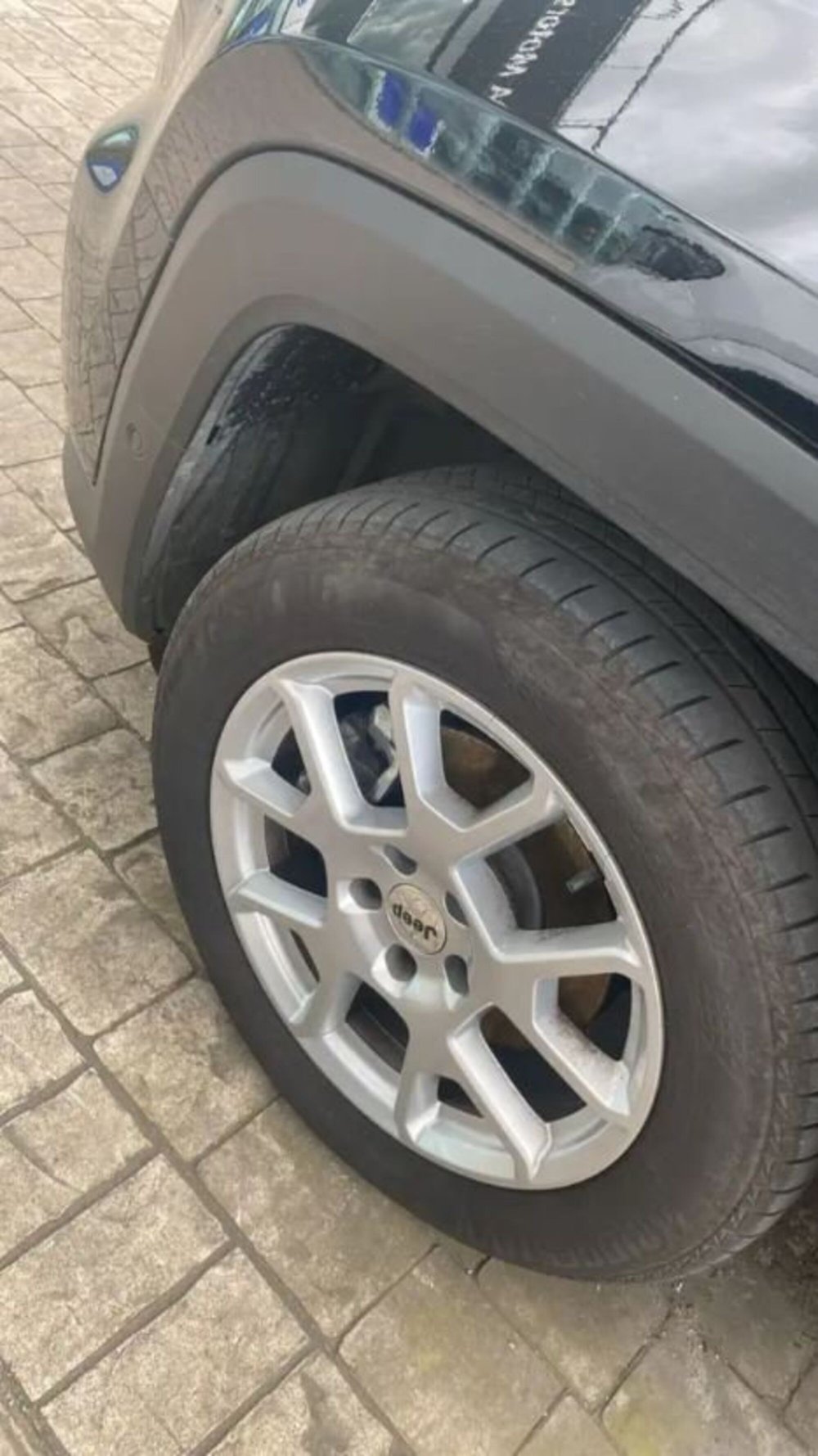 Jeep Renegade nuova a Latina (5)