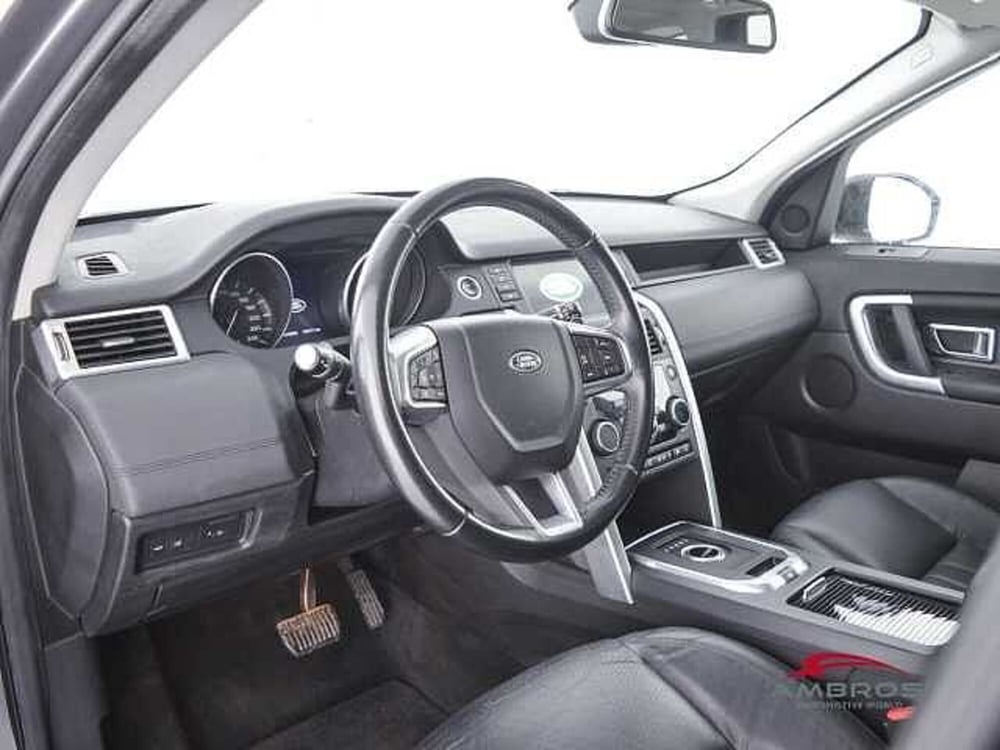 Land Rover Discovery Sport usata a Perugia (8)