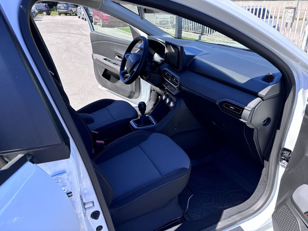 Dacia Jogger usata a Ancona (13)