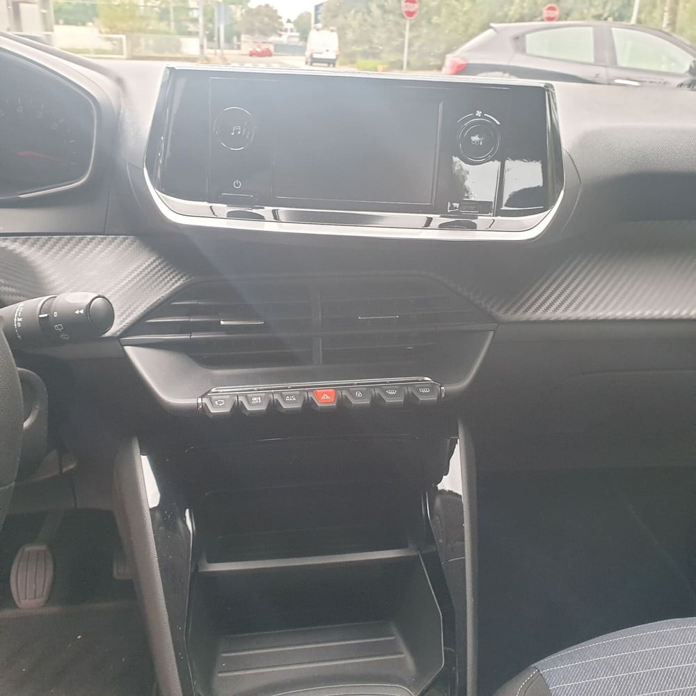 Peugeot 208 usata a Padova (11)