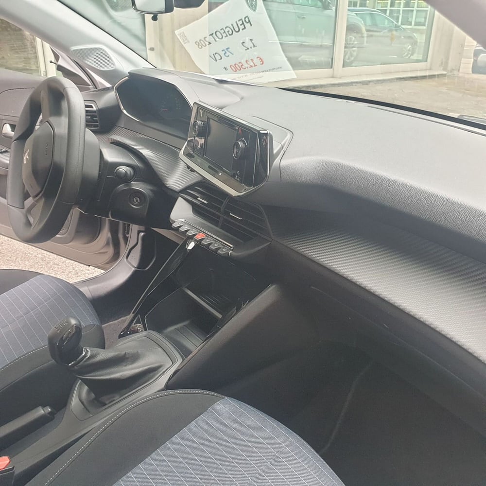 Peugeot 208 usata a Padova (12)