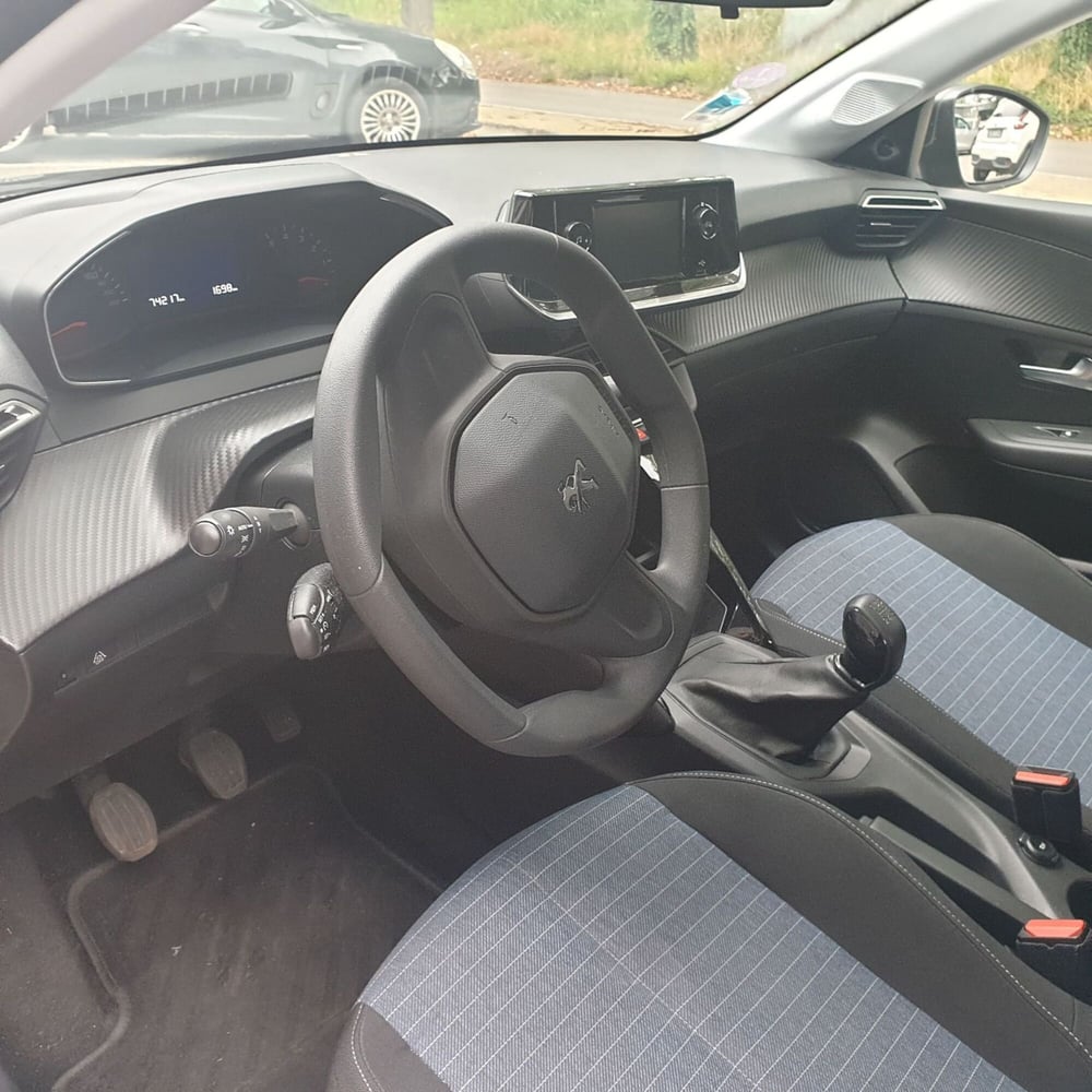 Peugeot 208 usata a Padova (9)