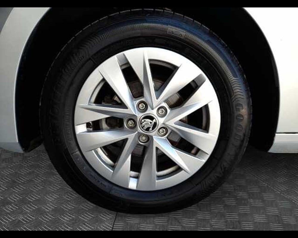 Skoda Fabia usata a Ravenna (14)