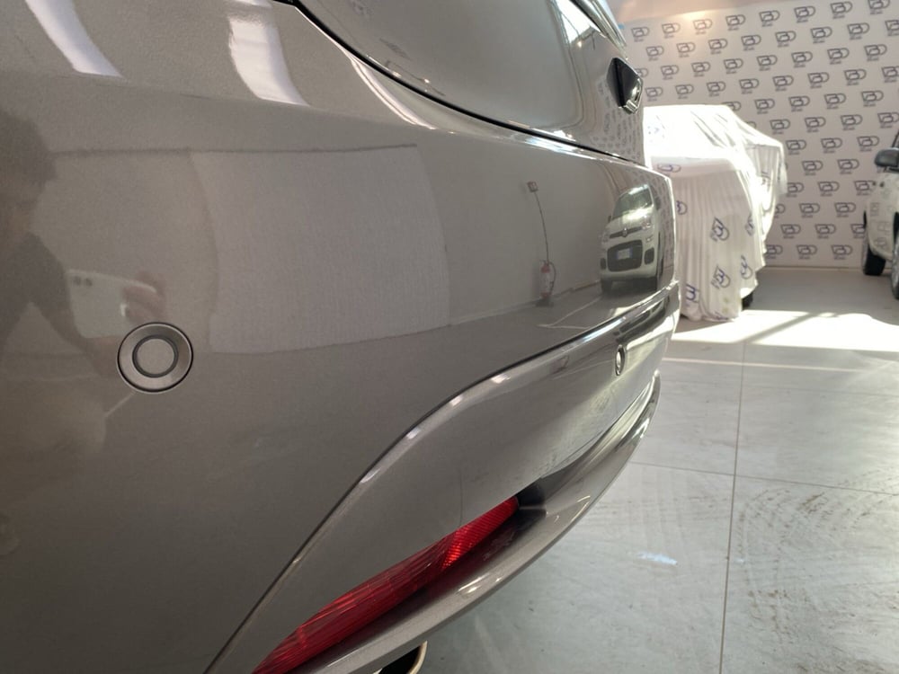 Lancia Ypsilon usata a Milano (20)