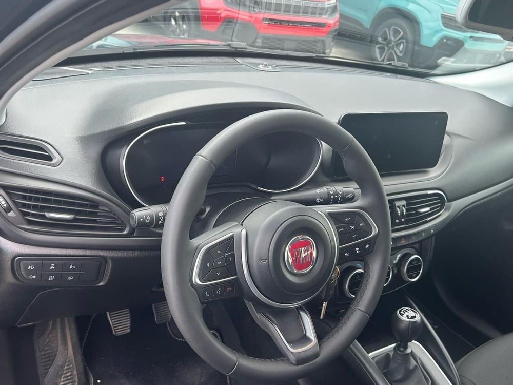 Fiat Tipo usata a Milano (9)