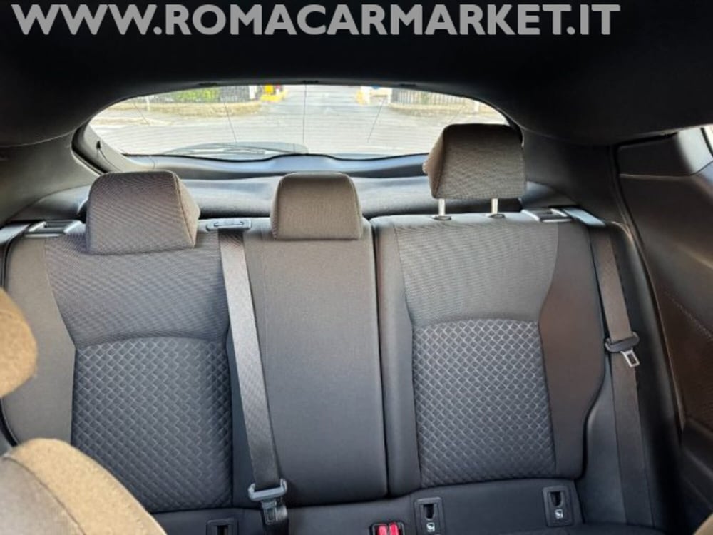 Toyota Toyota C-HR usata a Roma (10)