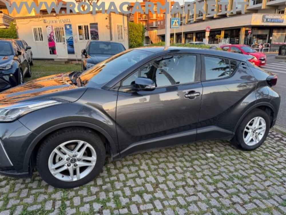Toyota Toyota C-HR usata a Roma (3)
