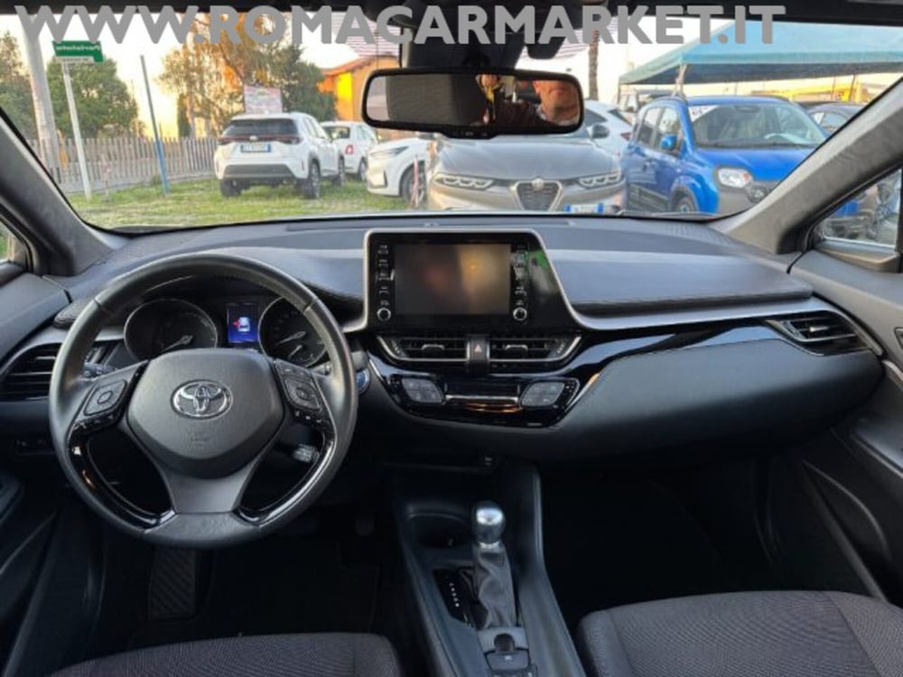 Toyota Toyota C-HR usata a Roma (7)