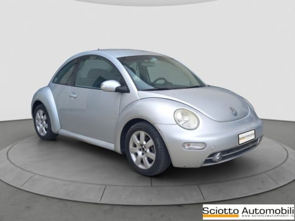 Volkswagen New Beetle usata a Messina (7)