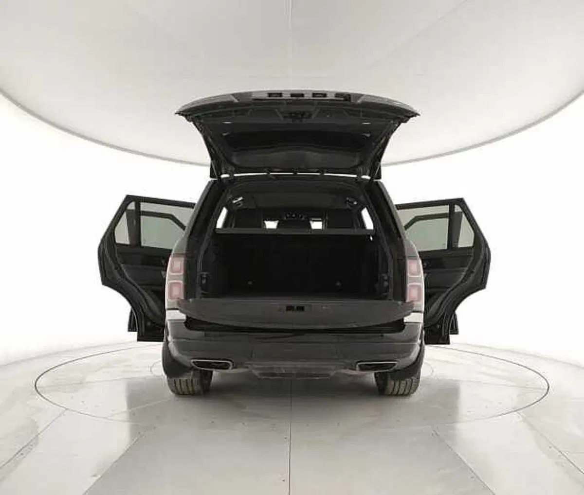 Land Rover Range Rover usata a Viterbo (12)