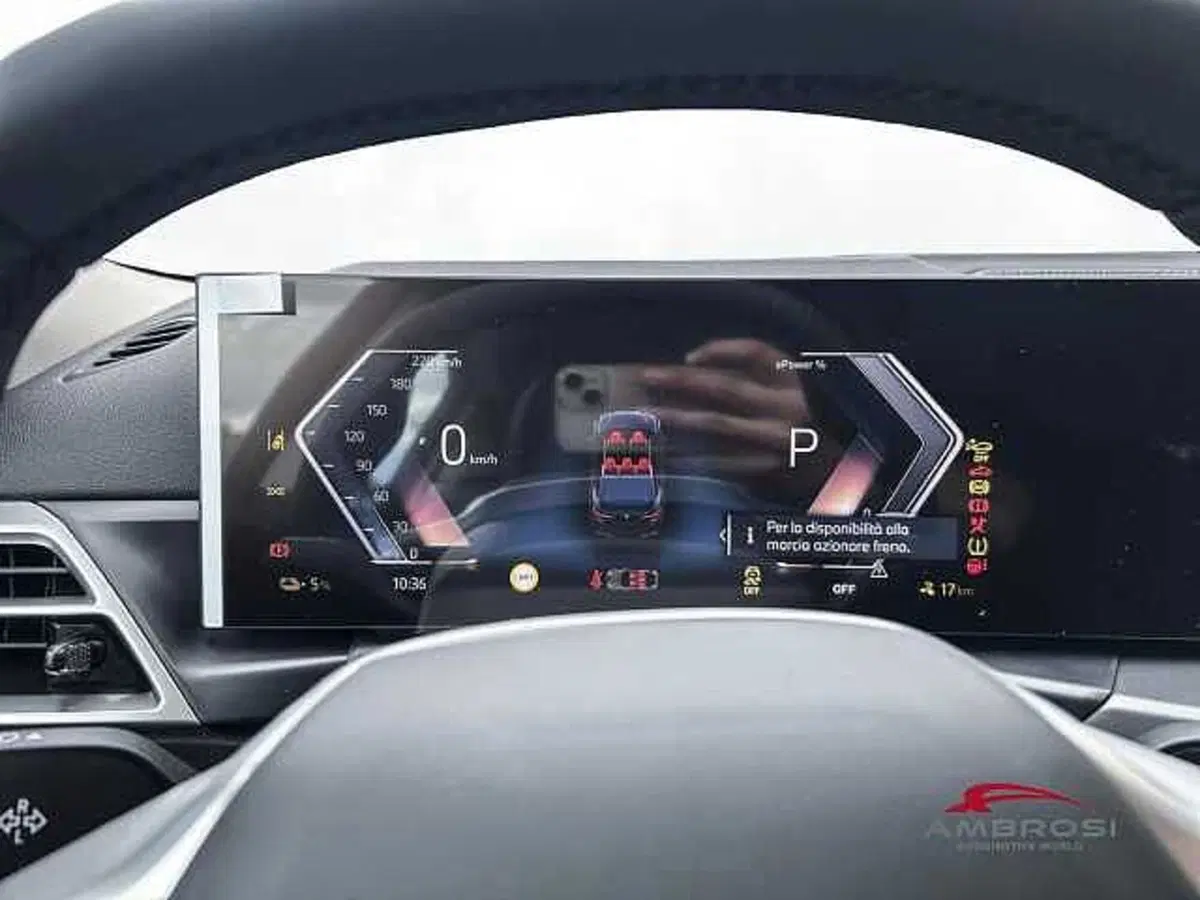 BMW i4 nuova a Viterbo (13)