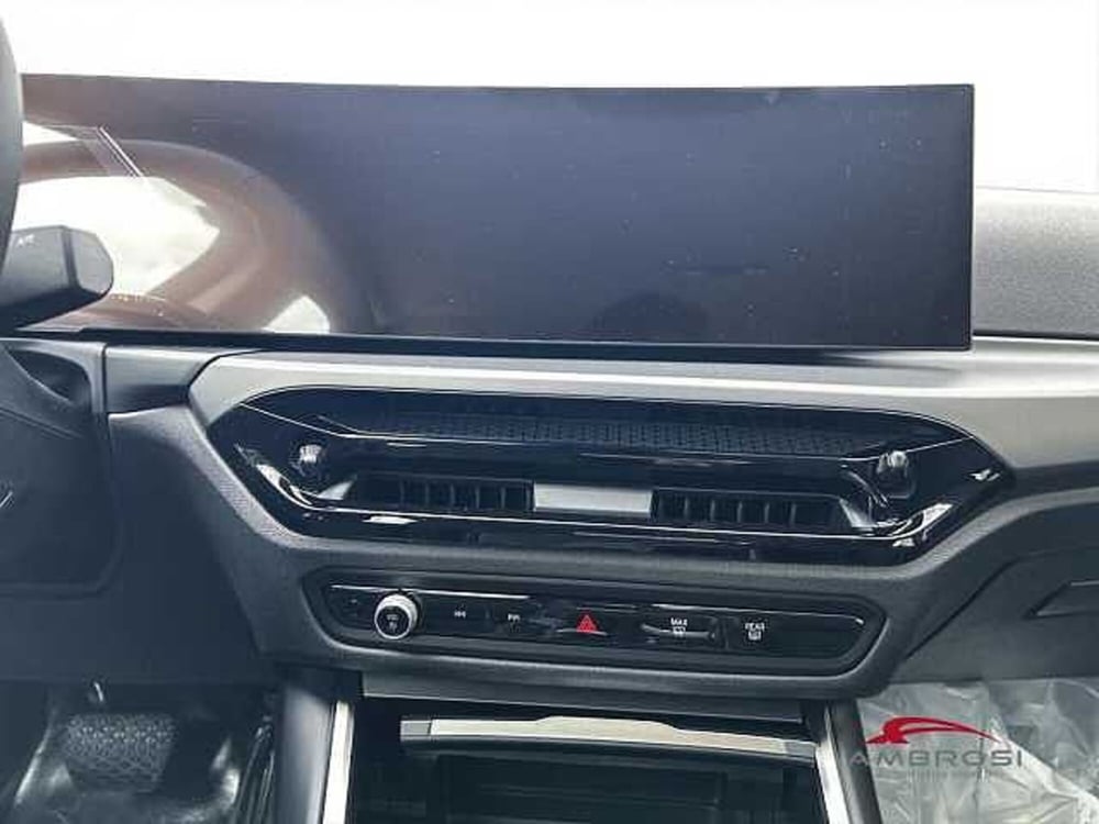 BMW i4 nuova a Viterbo (17)