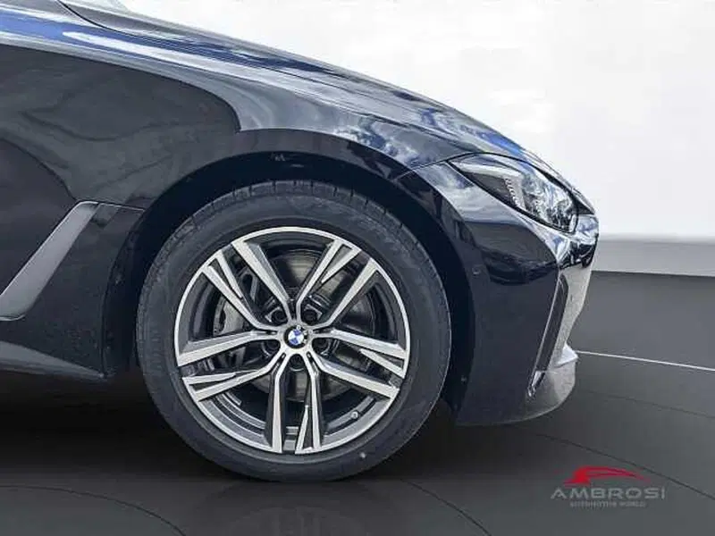 BMW i4 nuova a Viterbo (19)