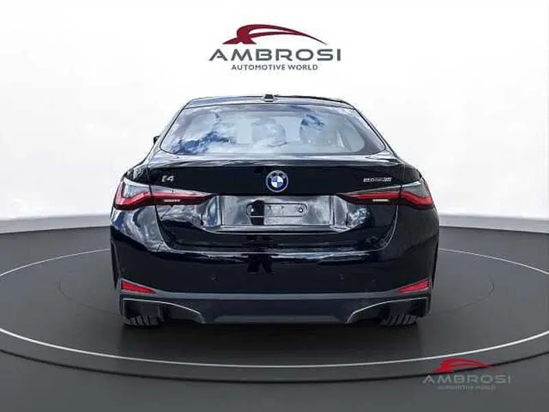 BMW i4 nuova a Viterbo (8)