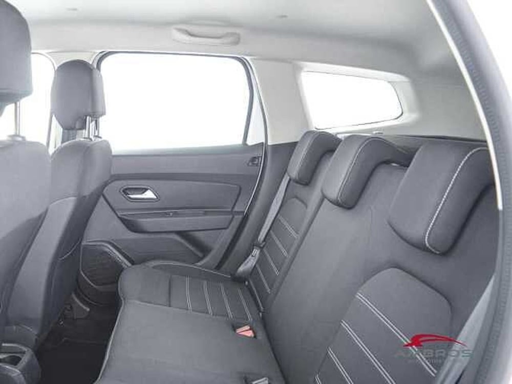 Dacia Duster usata a Viterbo (10)