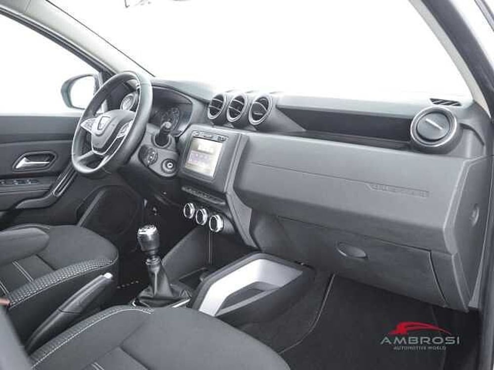 Dacia Duster usata a Viterbo (12)