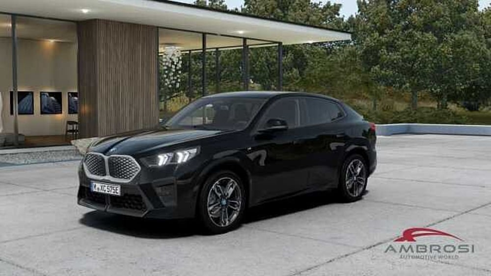 BMW iX2 nuova a Viterbo