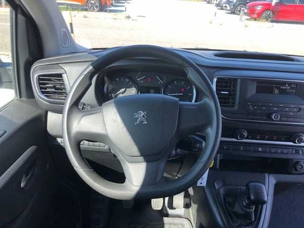 Peugeot Traveller usata a Ravenna (11)
