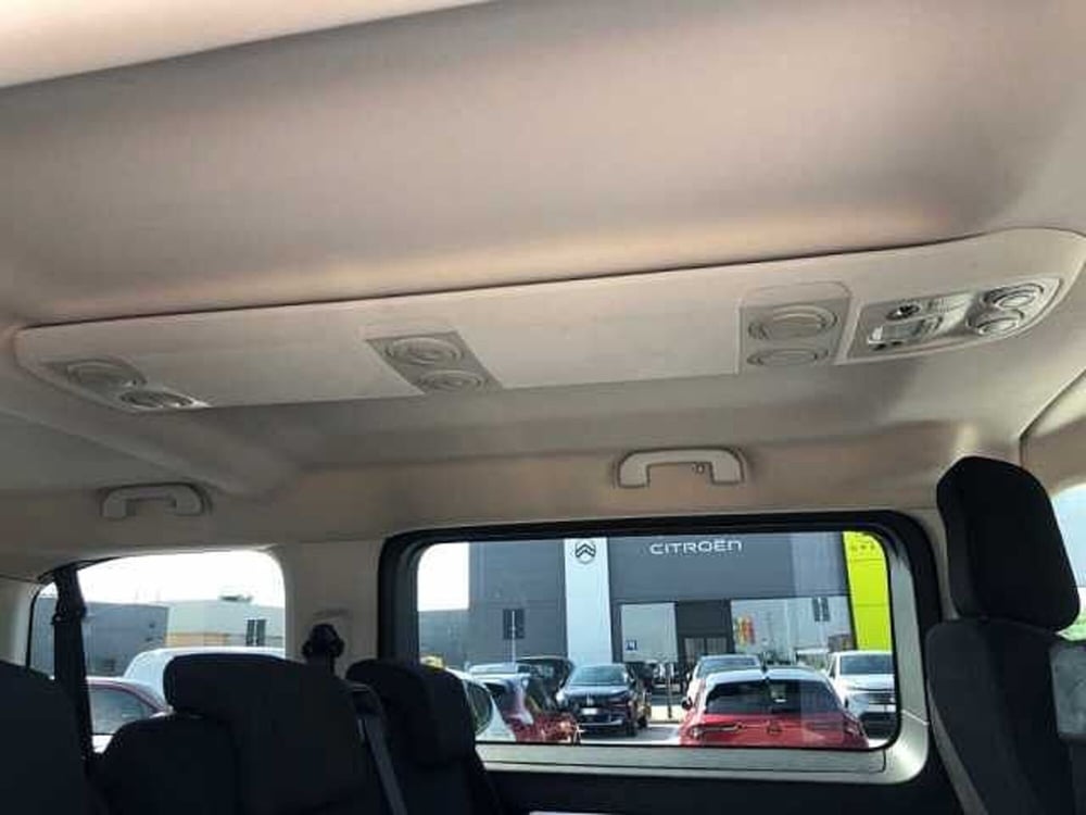 Peugeot Traveller usata a Ravenna (16)