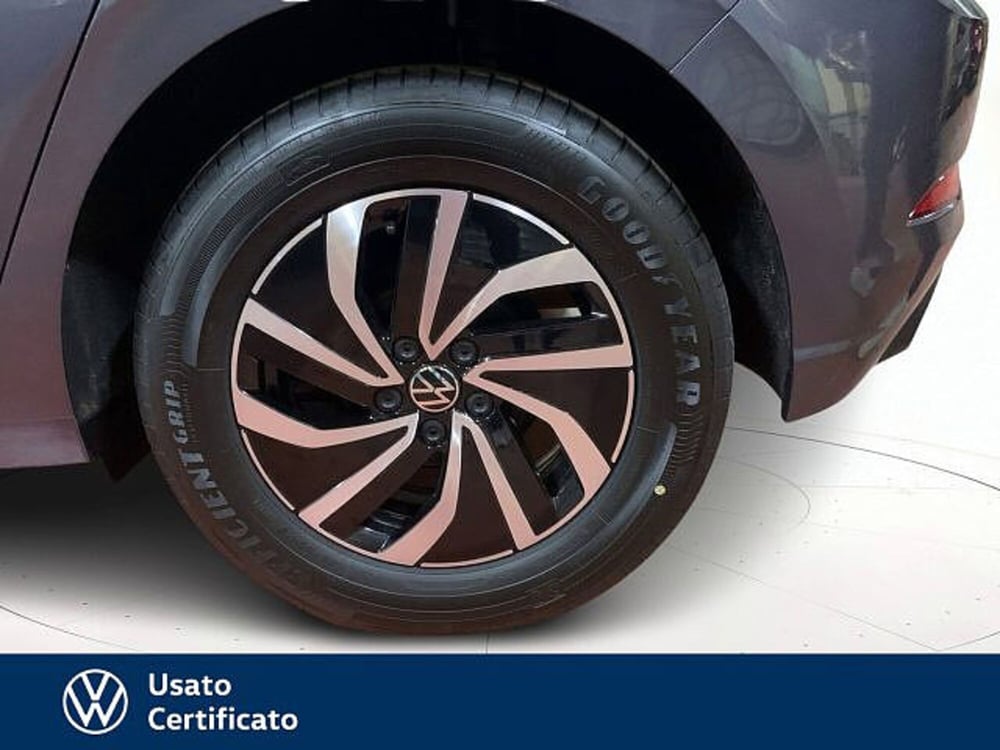 Volkswagen Polo nuova a Vicenza (15)