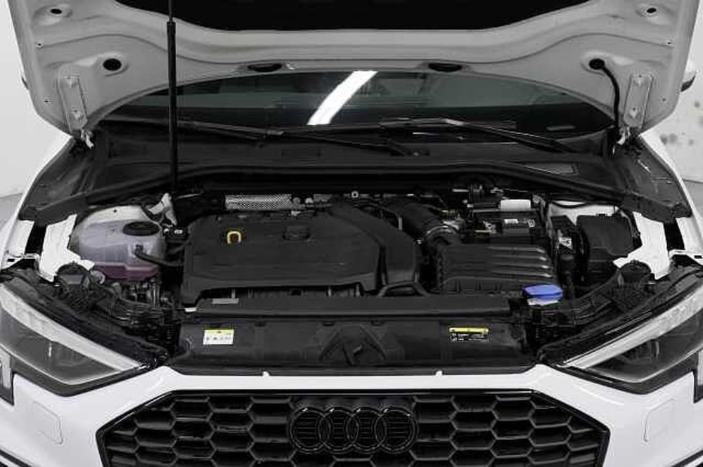Audi A3 Sportback usata a Como (11)