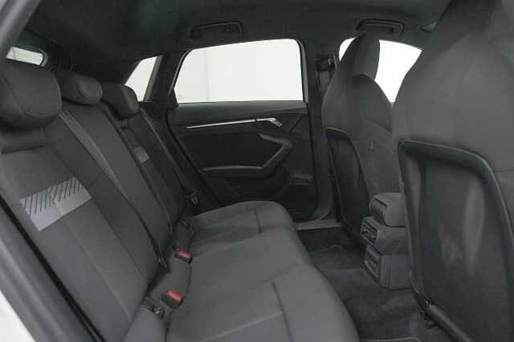 Audi A3 Sportback usata a Como (9)