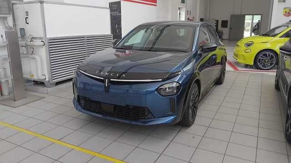 Lancia Ypsilon usata a Milano