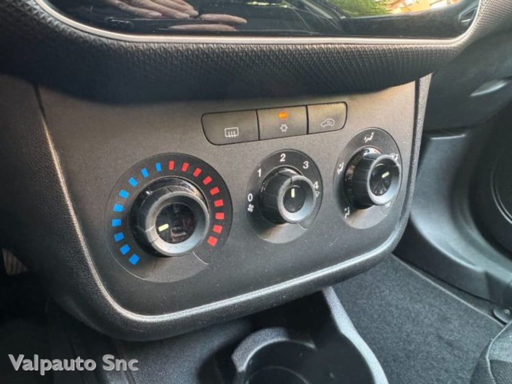Fiat Grande Punto usata a Verona (11)