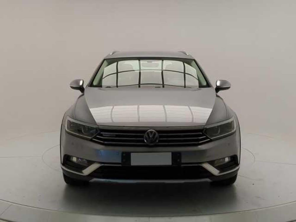 Volkswagen Passat Variant usata a Avellino (2)