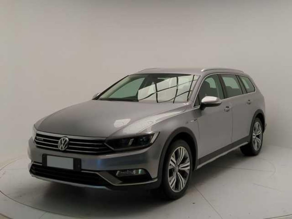 Volkswagen Passat Variant usata a Avellino (3)