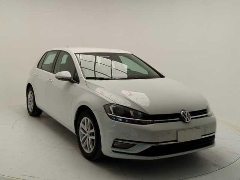 Volkswagen Golf usata a Avellino
