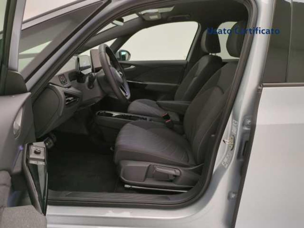 Volkswagen ID.3 nuova a Avellino (11)
