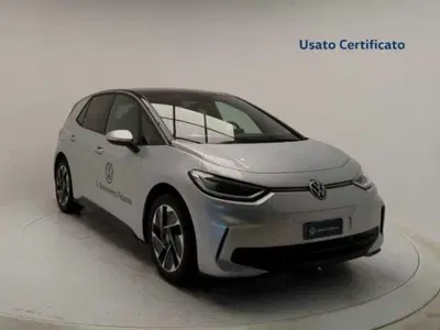 Volkswagen ID.3 Pro Performance Active del 2025 usata a Pratola Serra
