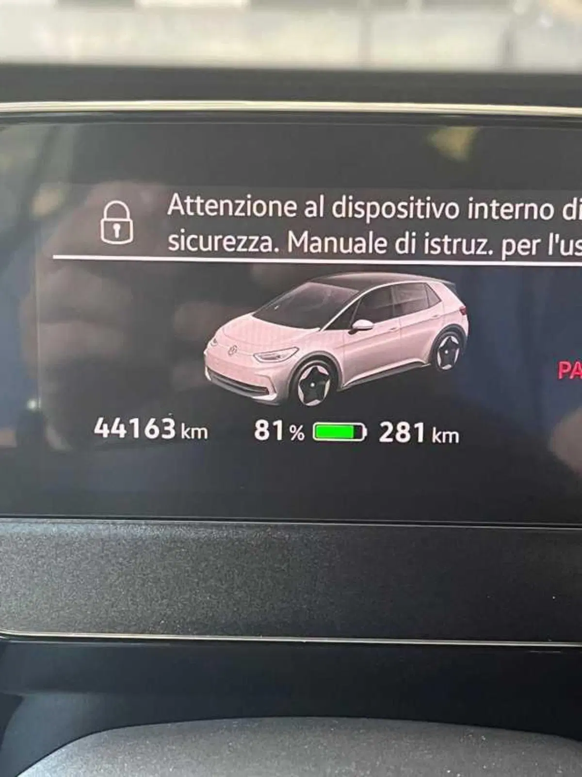 Volkswagen ID.3 usata a Avellino (12)
